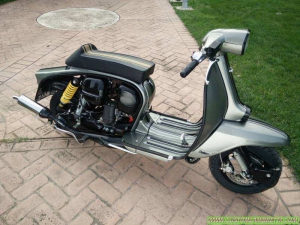 Lambretta Custom DL 125 Bergamo 02