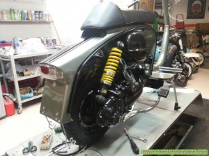 Ammortizzatore Stratos regolabile Lambretta DL 125 - Custom Bergamo 02