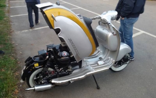 Lambretta Custom Bergamo 01 sollevamento scocca